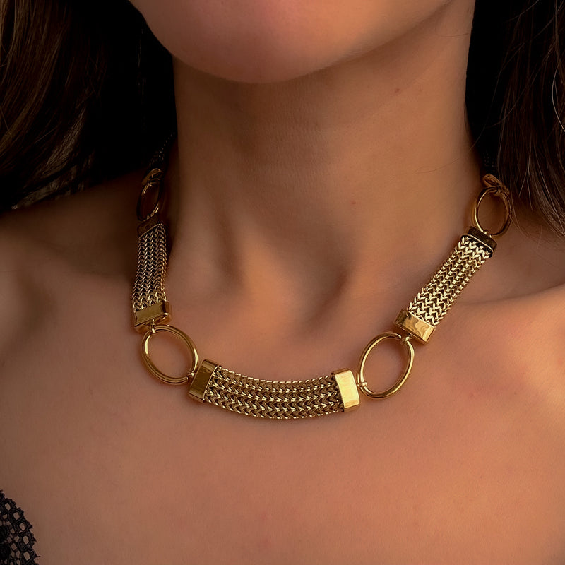 Collier Loya
