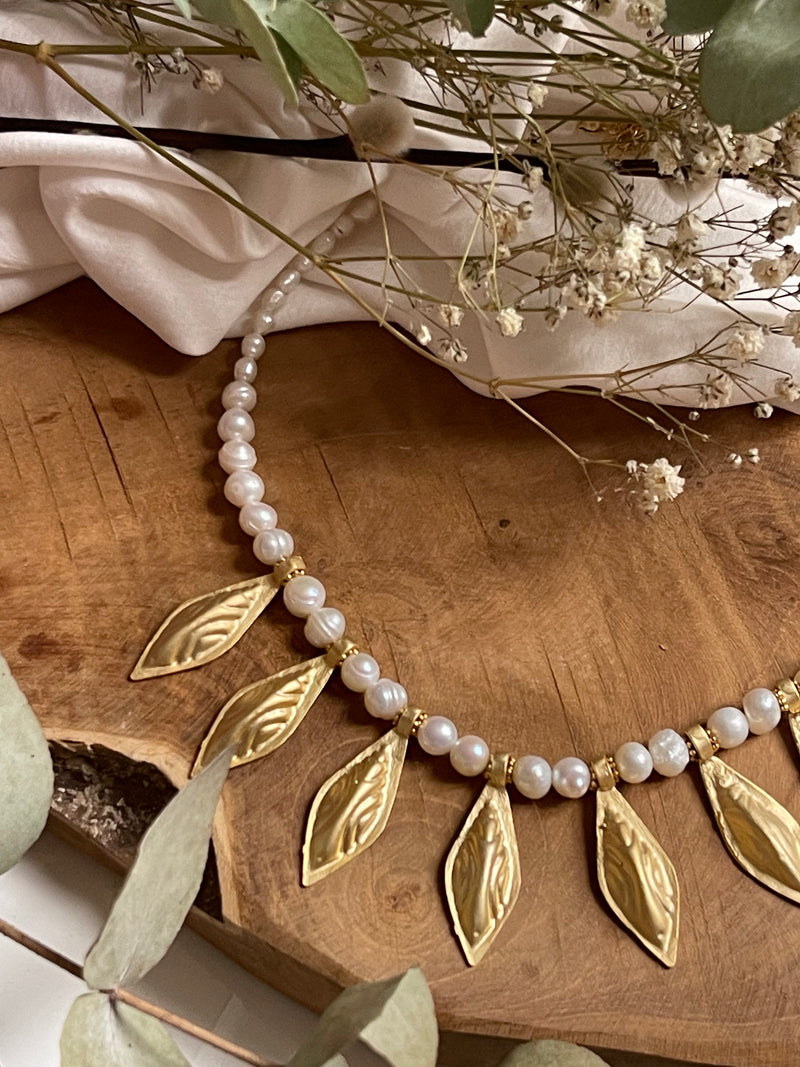 Collier Adid