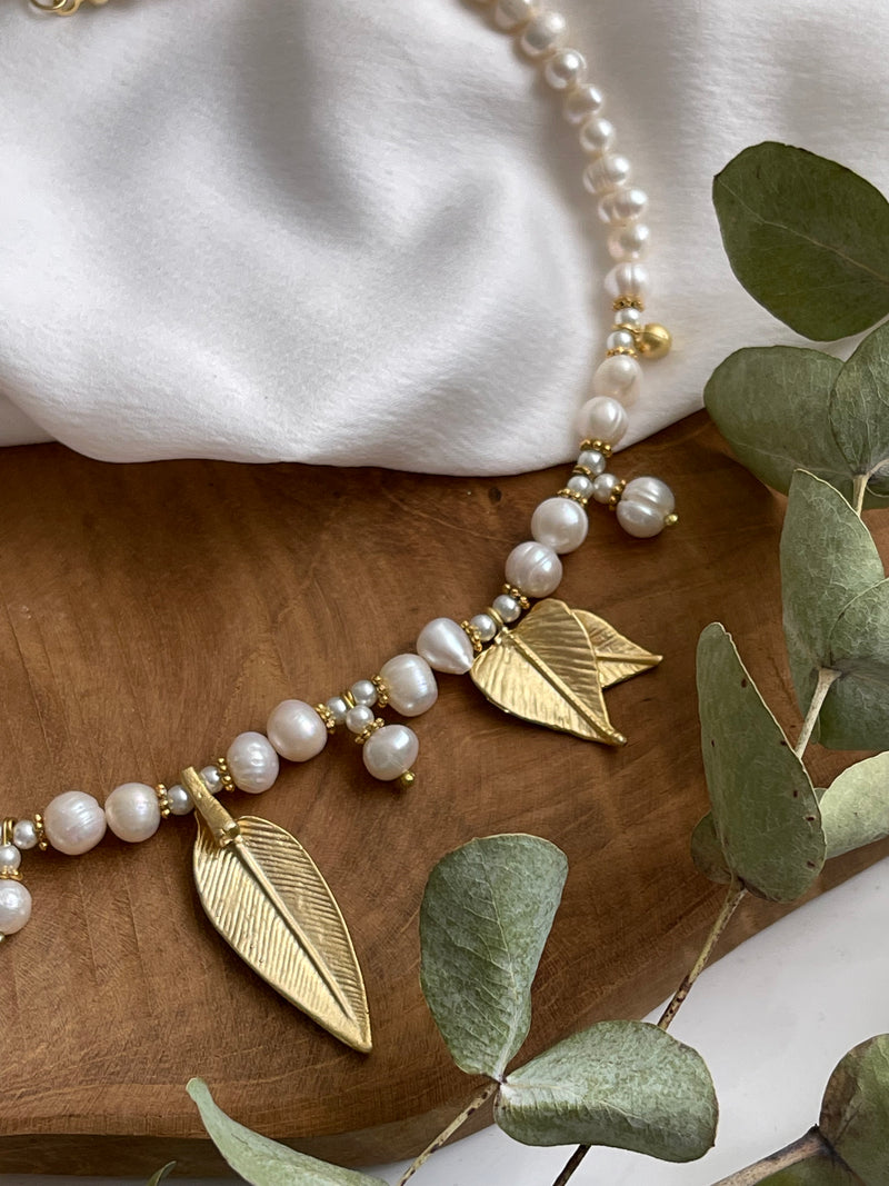 Collier Abba